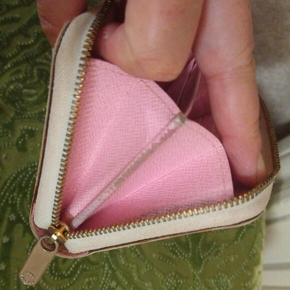 Louis Vuitton Monogram Multicolor Zippy Compact Wallet - Picture 10 of 12